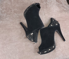Load image into Gallery viewer, Black Stallion Booties - DTR Online Boutique